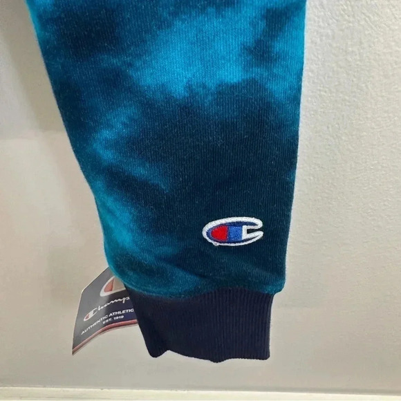 Champion Women's Blue Tie Dye French Terry Hoodie with Chest Logo Size S NWT - Picture 5 of 10